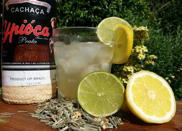 Lemongrass and Ginger Iced Tea (with Optional Cachaca)