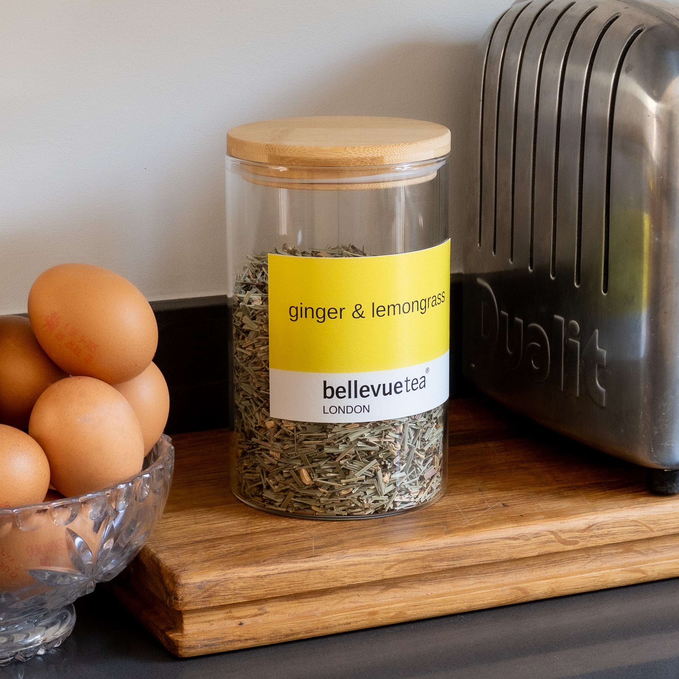 Bellevue Tea Ginger and Lemongrass Loose Leaf Tea Lifestyle – Caffeine-Free Herbal Infusion